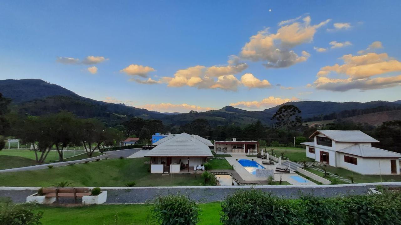Pousada Villarejo Monte Verde  Exteriör bild